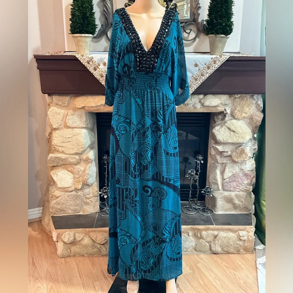 B. Smart Elegant Teal and Black Maxi Dress - Picture 2 of 10